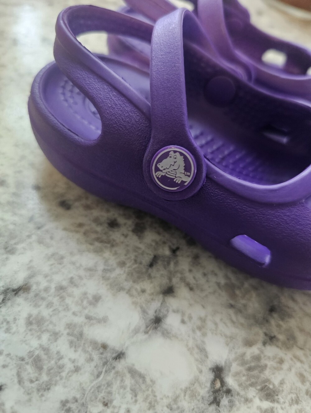 Crocs - Picture 4 of 6